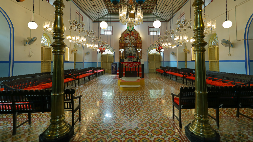 Interior of Kadavumbhagam Synagogue